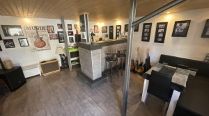 Umgebaute Garage