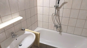 Wannenbad Erdgeschoss