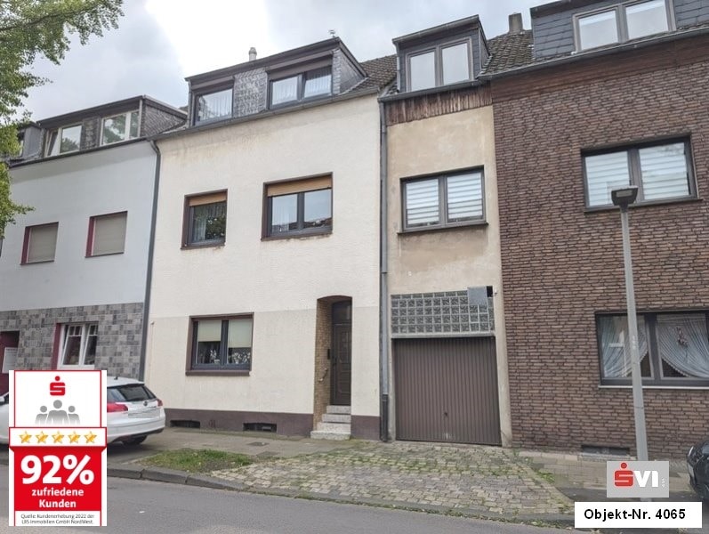 Gepflegtes 1-2-Familienhaus in ruhiger Lage von Oberhausen-Schwarze Heide Gepflegtes 1-2-Familienhaus in ruhiger Lage von Oberhausen-Schwarze Heide
