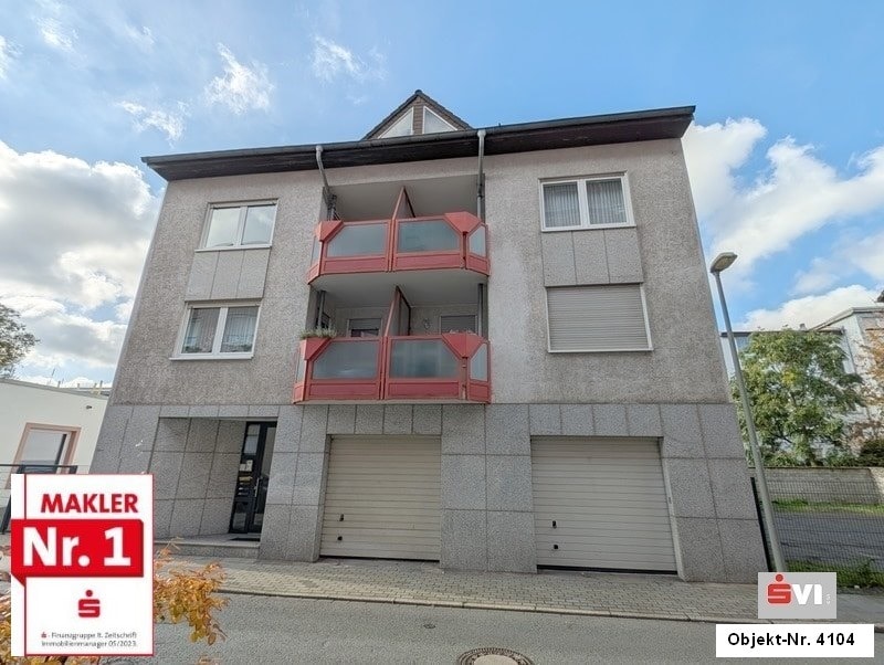 Chice Maisonette-Wohnung mit Loggia, Terrasse und Riesengarage in Oberhausen-Stadtmitte Chice Maisonette-Wohnung mit Loggia, Terrasse und Riesengarage in Oberhausen-Stadtmitte