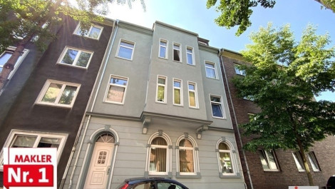 Altbauflair trifft Moderne! 3,5-Zimmer DG-Wohnung mit Charakter in Oberhausener Mitte