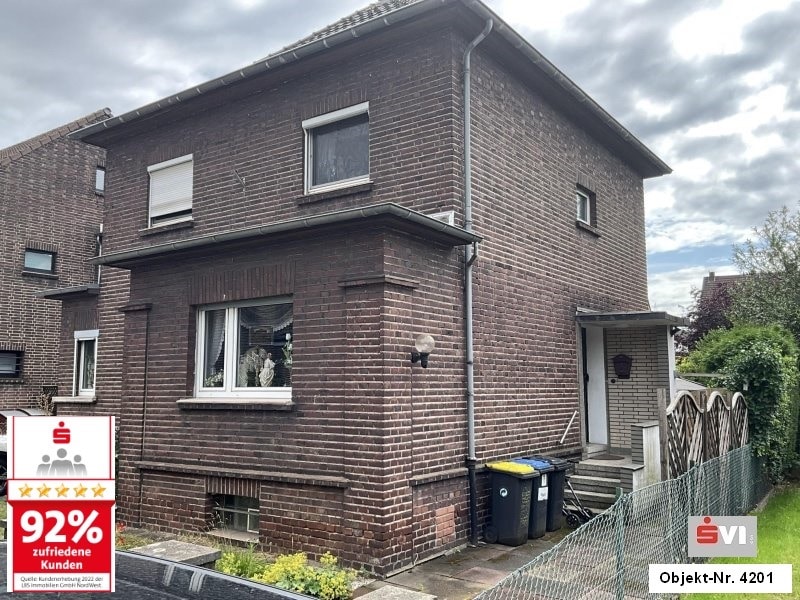 Freistehendes Einfamilienhaus mit großem Garten in Duisburg-Walsum Freistehendes Einfamilienhaus mit großem Garten in Duisburg-Walsum