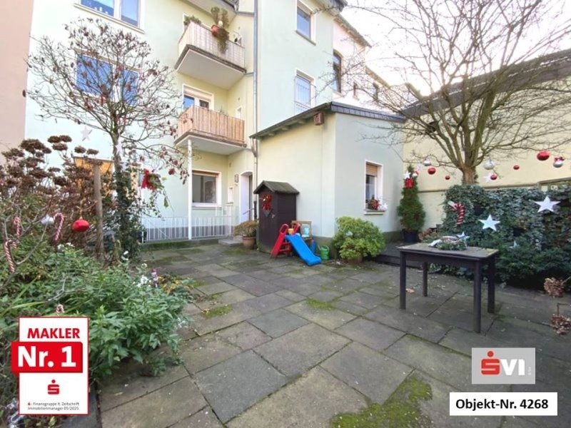 Attraktive 3,5-Zimmer-Erdgeschosswohnung mit ruhiger Hoflage und Gemeinschaftsterrasse in OB-Mitte