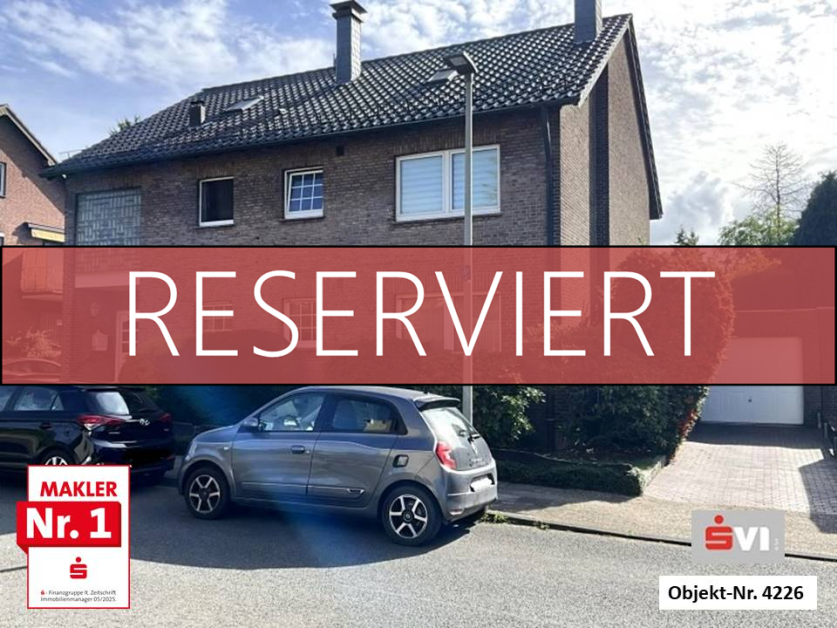 Geräumiges Zweifamilienhaus mit großem Grundstück in ruhiger Lage von Oberhausen-Alsfeld