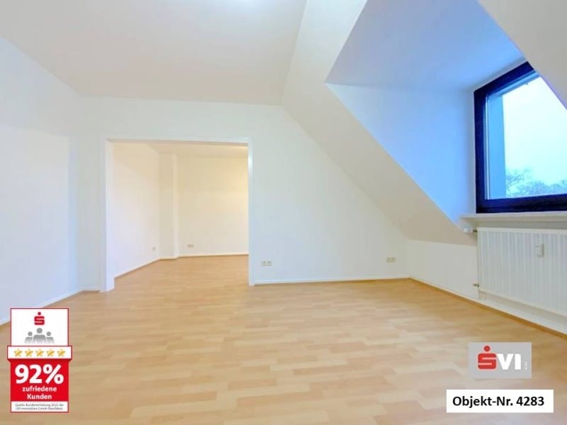 Gut aufgeteilte 2,5-Zimmer-Dachgeschosswohnung im gepflegten 3-Parteienhaus in Oberhausen-Styrum