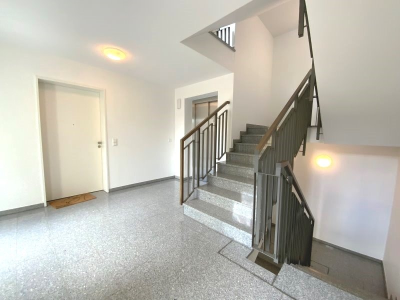 Moderne, barrierearme 2-Zimmer-Wohnung mit Balkon und Stellplatz in der Oberhausener Innenstadt - Foto 2