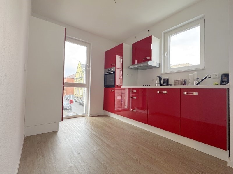Moderne 2,5-Zimmer-Wohnung in zentraler Lage von Oberhausen-Stadtmitte mit Loggia & Aufzug - Foto 1